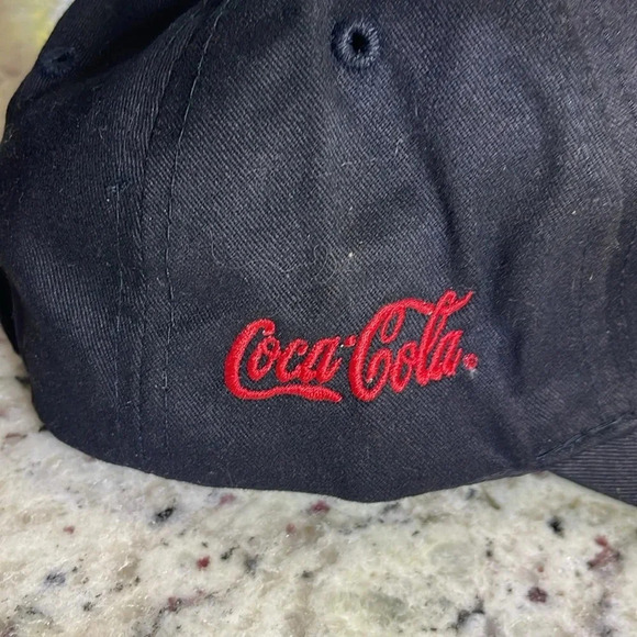 2017 Folds of Honor QuikTrip 500 NASCAR Coca-Cola Black Hat SnapBack Atlanta - Picture 3 of 7